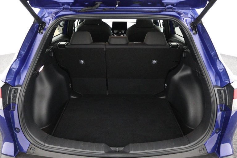 Toyota Corolla Cross - Hybrid 140 Style 23