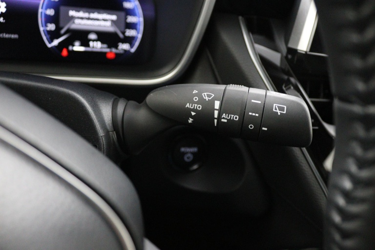 Toyota Corolla Cross - Hybrid 140 Style 31