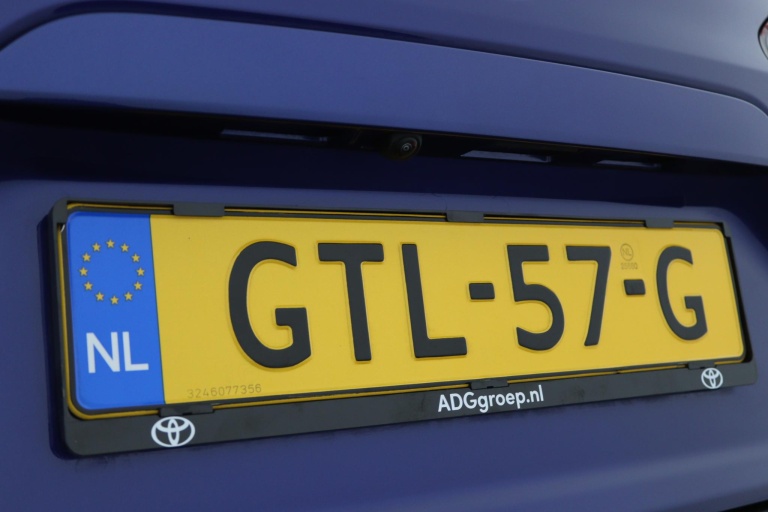 Toyota Corolla Cross - Hybrid 140 Style 37