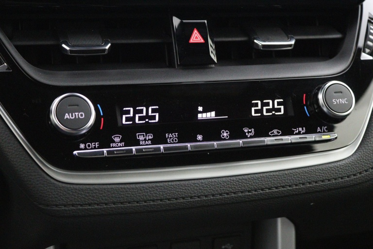 Toyota Corolla Cross - Hybrid 140 Style 7