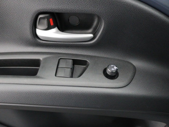 Toyota Aygo X - 1.0 VVT-i MT Play