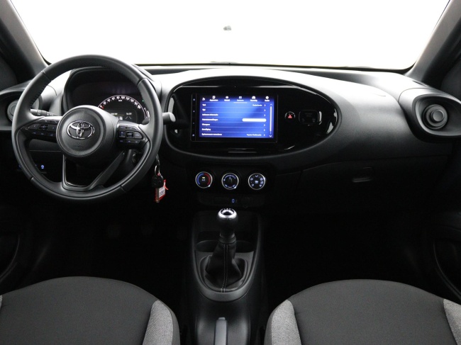 Toyota Aygo X - 1.0 VVT-i MT Play