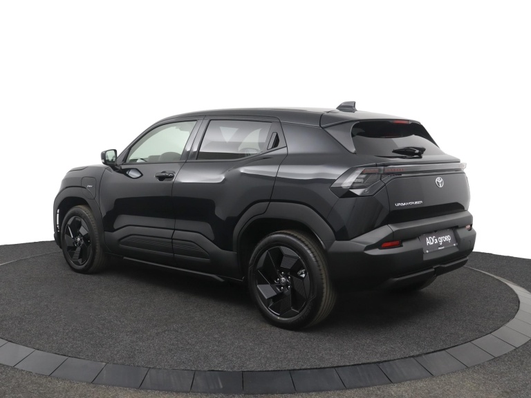 Toyota Urban Cruiser - Dynamic 61 kWh 12