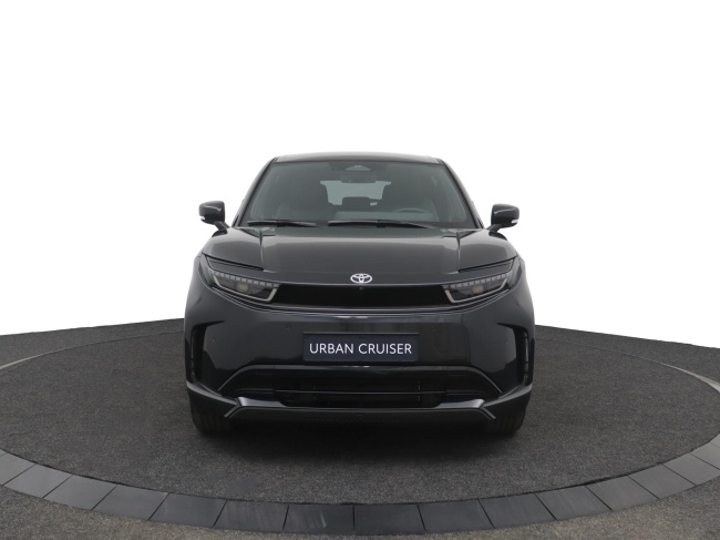 Toyota Urban Cruiser - Dynamic 61 kWh