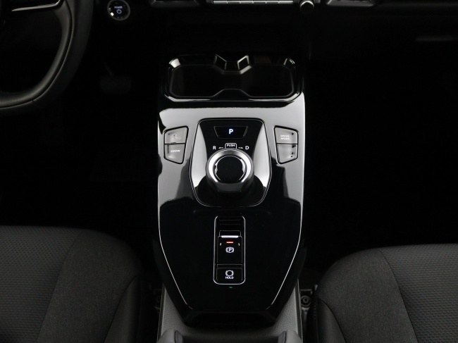 Toyota Urban Cruiser - Dynamic 61 kWh