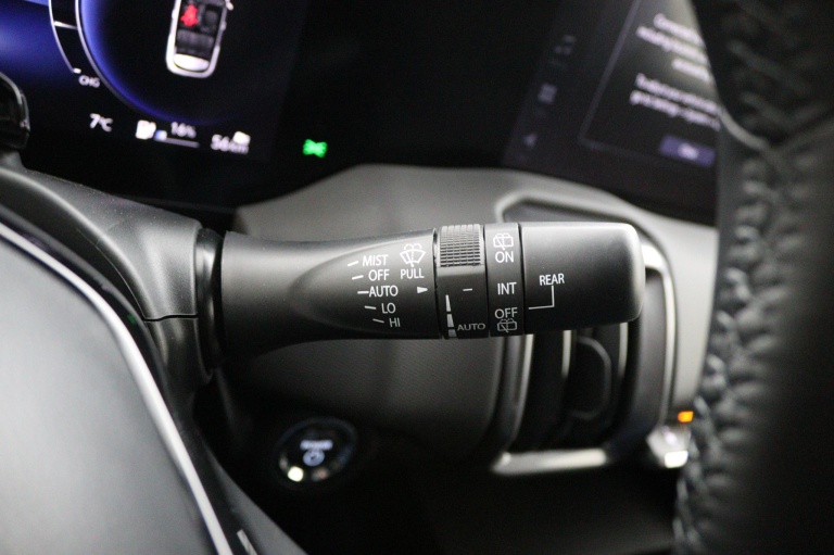 Toyota Urban Cruiser - Dynamic 61 kWh 31