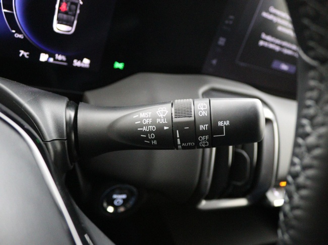 Toyota Urban Cruiser - Dynamic 61 kWh