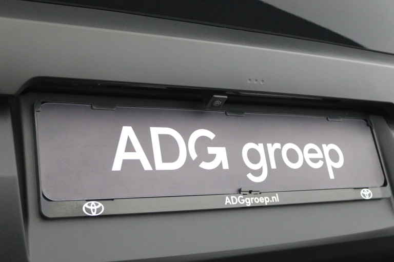 Toyota Urban Cruiser - Dynamic 61 kWh 39