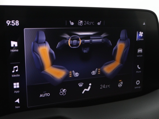 Toyota Urban Cruiser - Dynamic 61 kWh