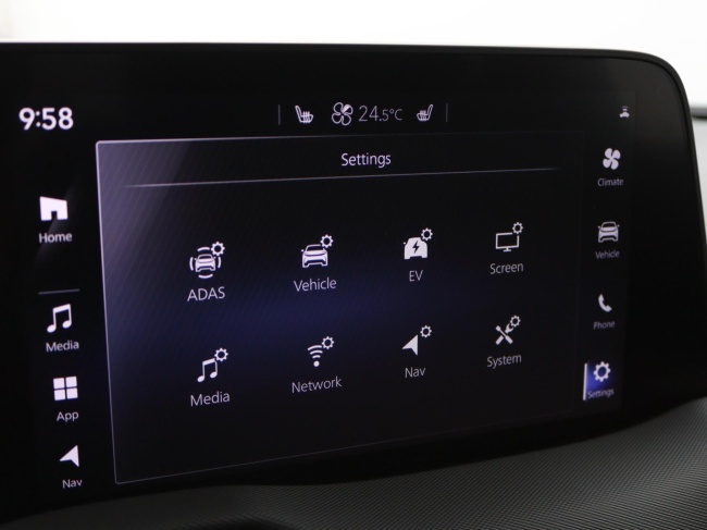 Toyota Urban Cruiser - Dynamic 61 kWh