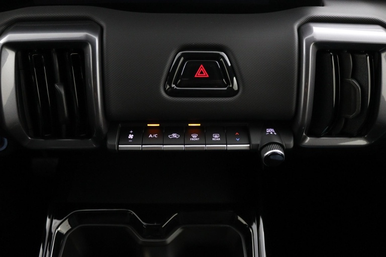 Toyota Urban Cruiser - Dynamic 61 kWh 7