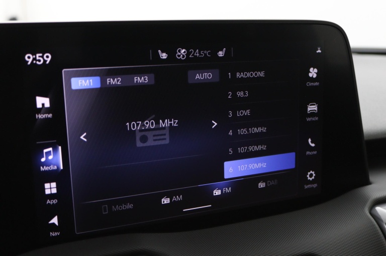 Toyota Urban Cruiser - Dynamic 61 kWh 8