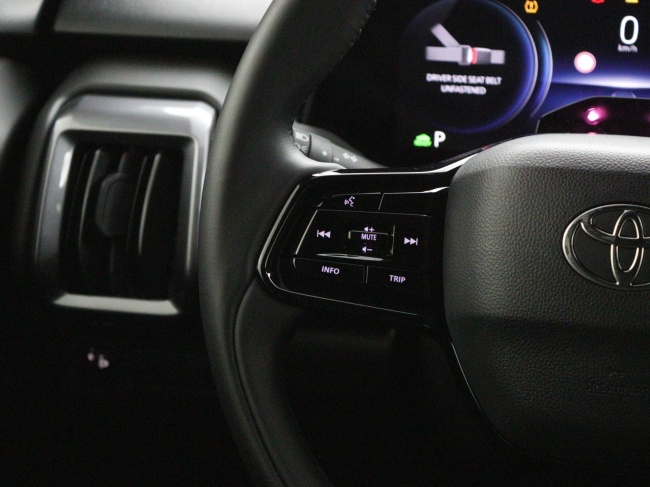 Toyota Urban Cruiser - Dynamic 61 kWh