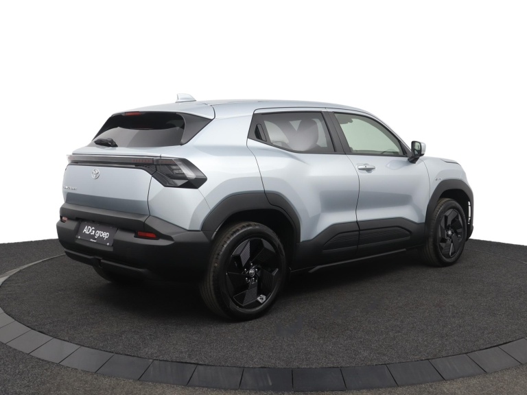 Toyota Urban Cruiser - Dynamic 61 kWh 2