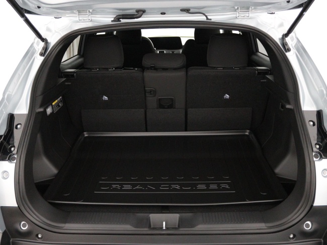 Toyota Urban Cruiser - Dynamic 61 kWh