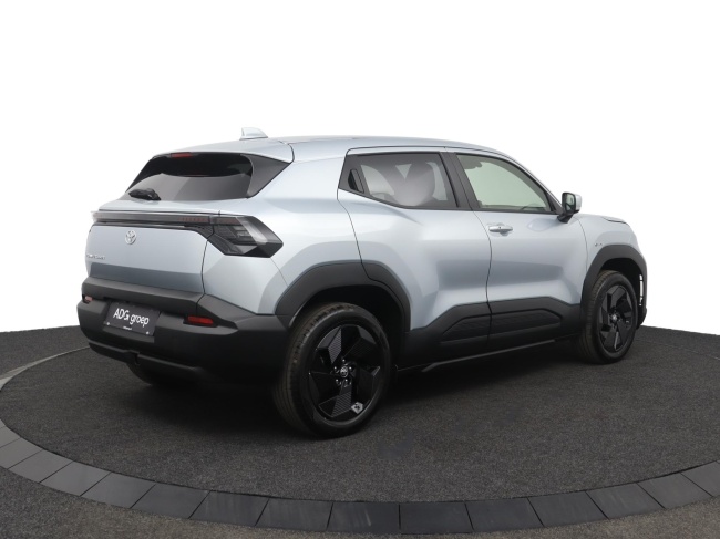 Toyota Urban Cruiser - Dynamic 61 kWh