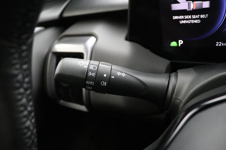 Toyota Urban Cruiser - Dynamic 61 kWh 30