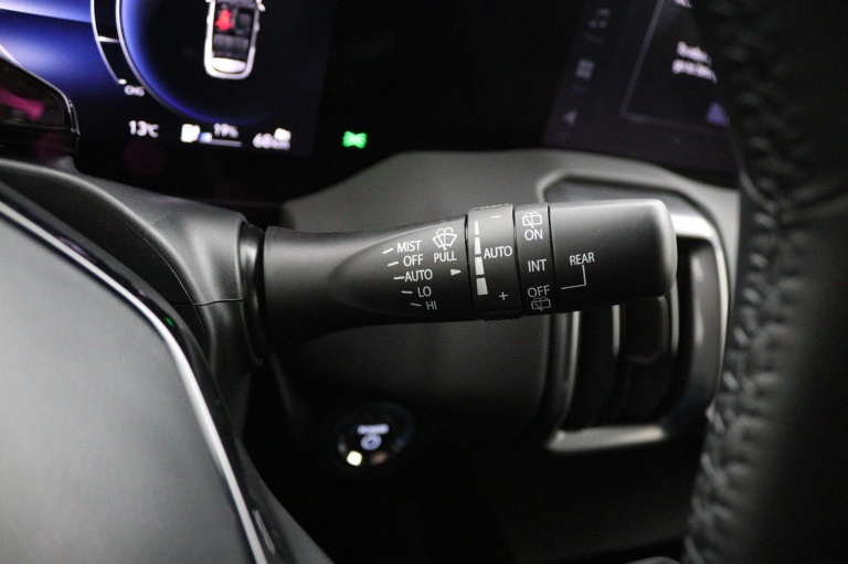 Toyota Urban Cruiser - Dynamic 61 kWh 31