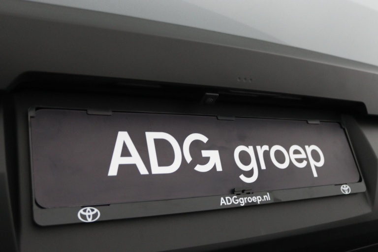 Toyota Urban Cruiser - Dynamic 61 kWh 37