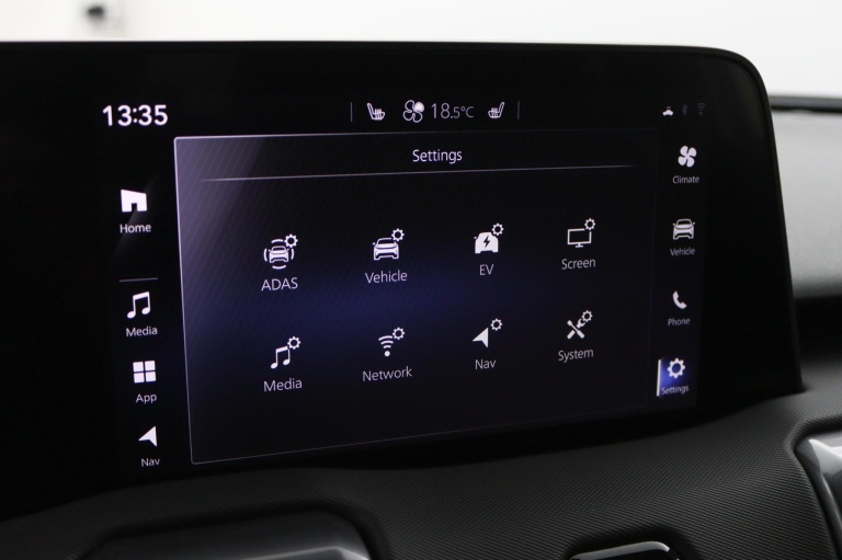 Toyota Urban Cruiser - Dynamic 61 kWh 43