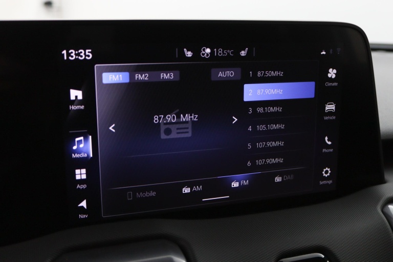 Toyota Urban Cruiser - Dynamic 61 kWh 45