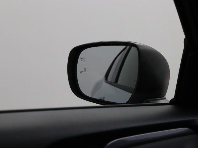 Toyota Urban Cruiser - Dynamic 61 kWh