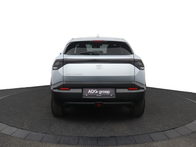 Toyota Urban Cruiser - Dynamic 61 kWh