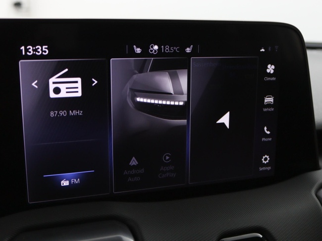 Toyota Urban Cruiser - Dynamic 61 kWh