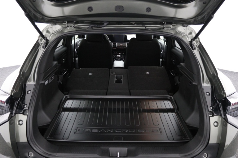 Toyota Urban Cruiser - Active 49 kWh 25