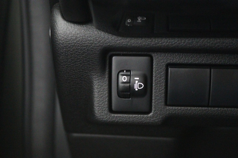 Toyota Urban Cruiser - Active 49 kWh 5