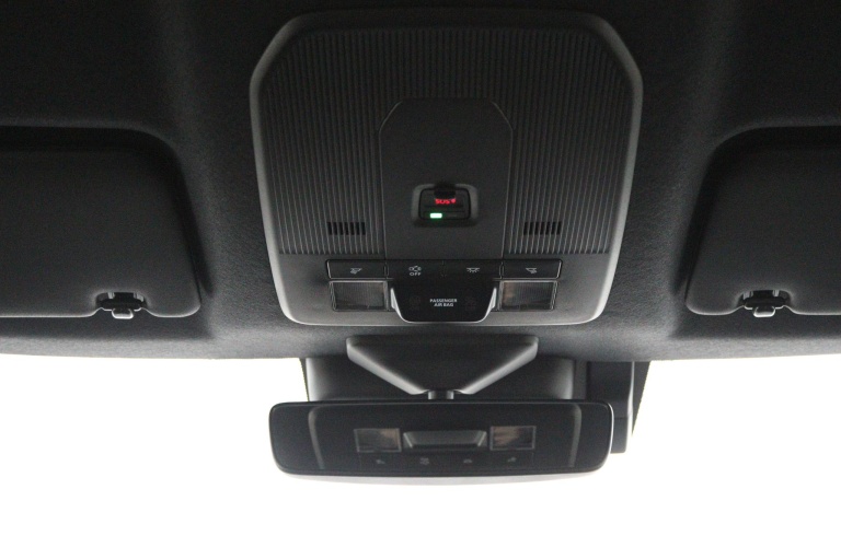 Toyota Urban Cruiser - Active 49 kWh 32