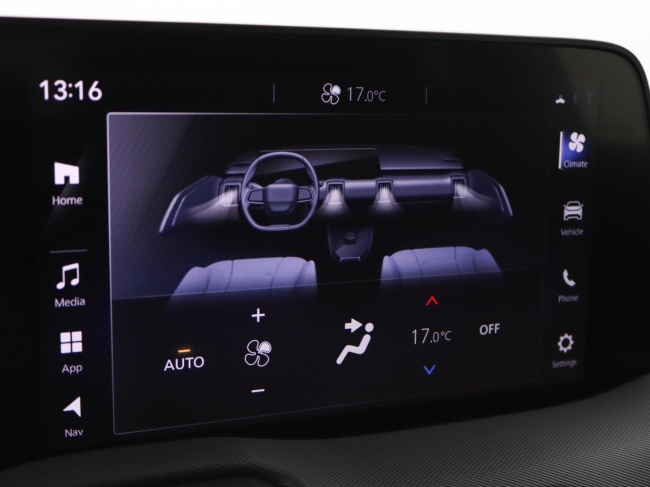 Toyota Urban Cruiser - Active 49 kWh