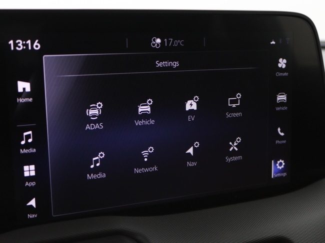 Toyota Urban Cruiser - Active 49 kWh