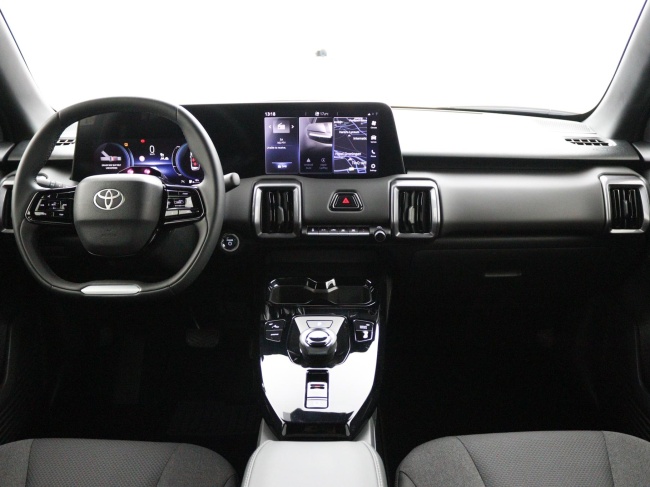 Toyota Urban Cruiser - Active 49 kWh