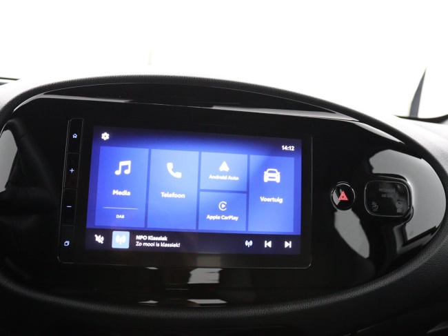 Toyota Aygo X - 1.0 VVT-i MT Play