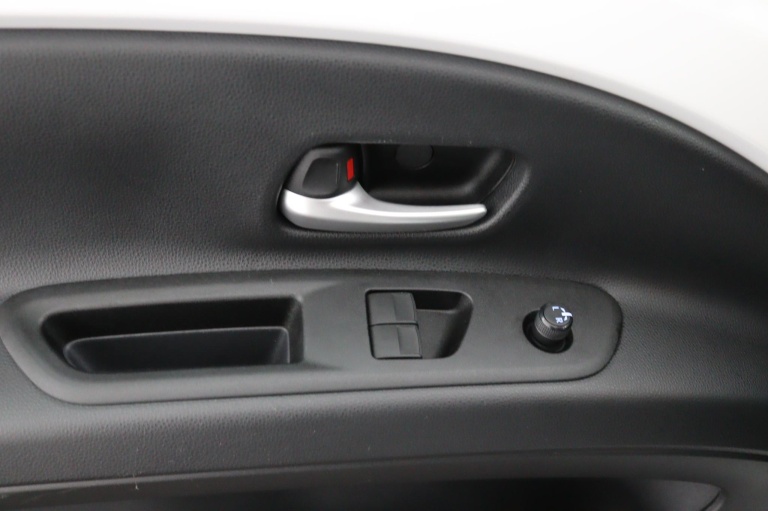 Toyota Aygo X - 1.0 VVT-i MT Play 24