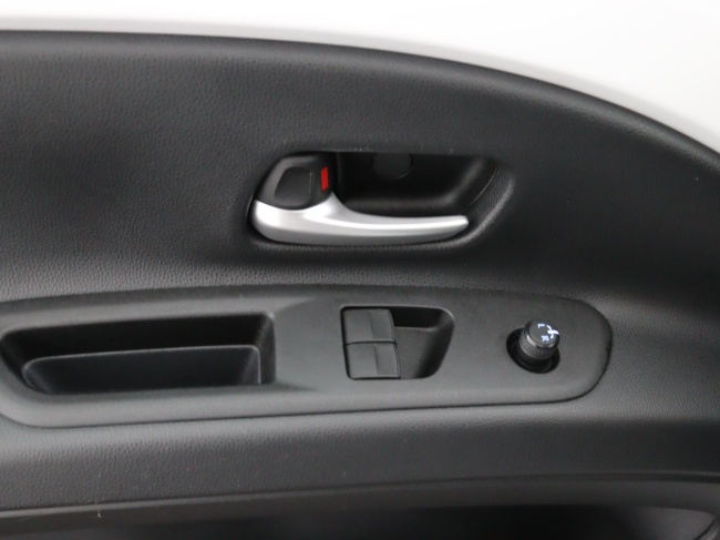 Toyota Aygo X - 1.0 VVT-i MT Play