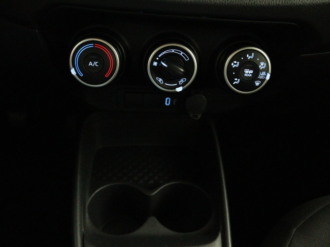 Toyota Aygo X - 1.0 VVT-i MT Play