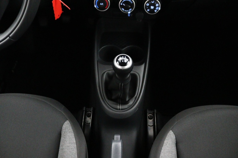 Toyota Aygo X - 1.0 VVT-i MT Play 27