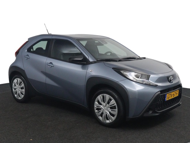 Toyota Aygo X - 1.0 VVT-i MT Play