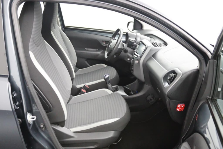 Toyota Aygo - 1.0 VVT-i x-play 10