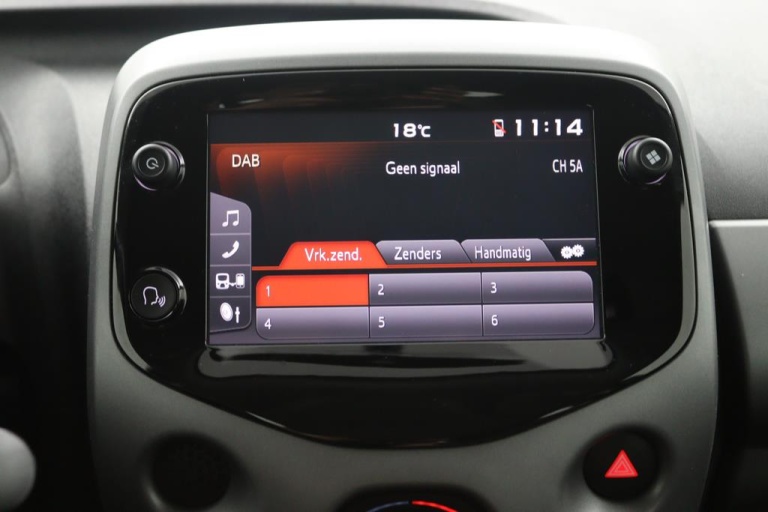 Toyota Aygo - 1.0 VVT-i x-play 15