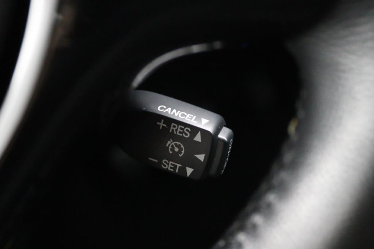 Toyota Aygo - 1.0 VVT-i x-play 23