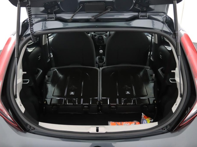 Toyota Aygo - 1.0 VVT-i x-play