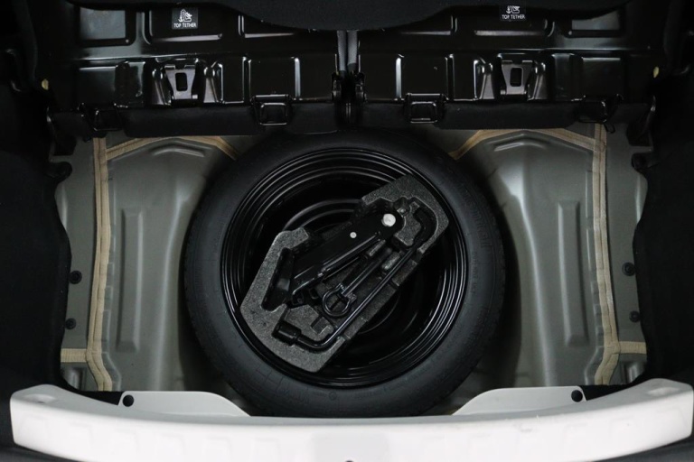 Toyota Aygo - 1.0 VVT-i x-play 37