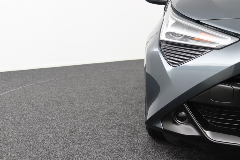 Toyota Aygo - 1.0 VVT-i x-play 39