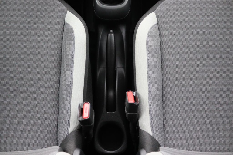 Toyota Aygo - 1.0 VVT-i x-play 44