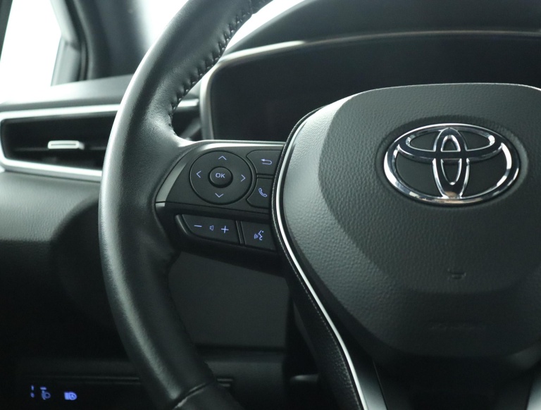 Toyota Corolla Touring Sports - 1.8 Hybrid TeamNL 20