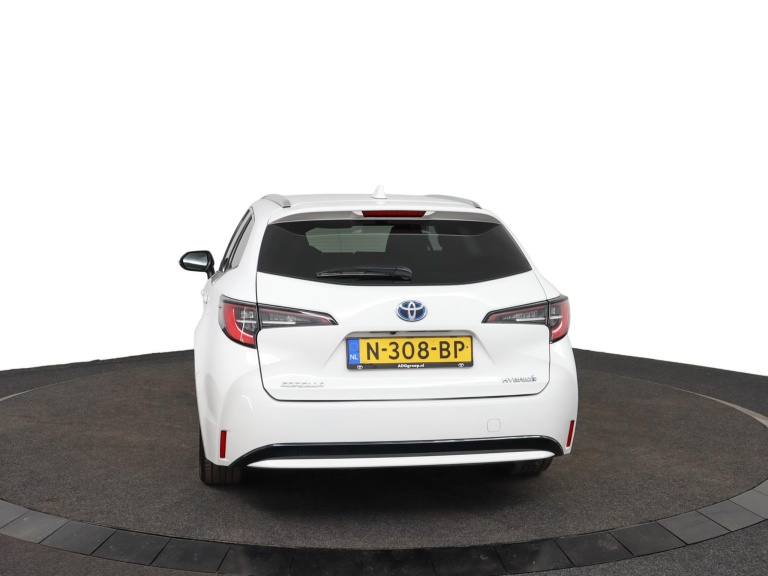 Toyota Corolla Touring Sports - 1.8 Hybrid TeamNL 8