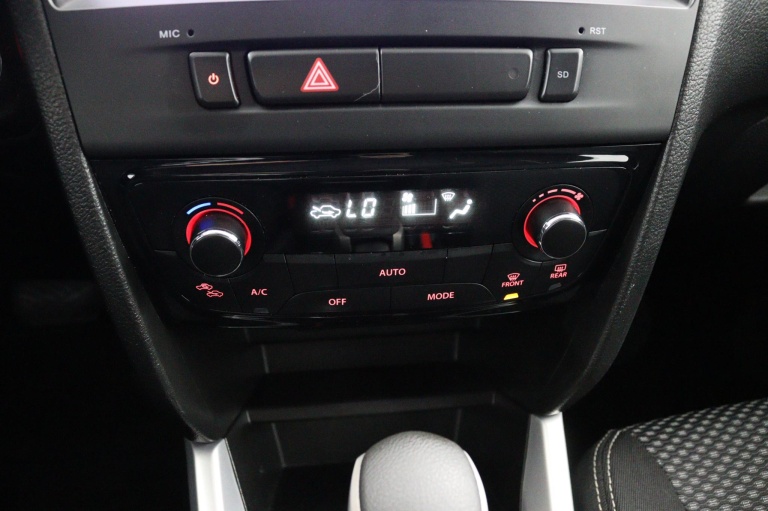 Suzuki Vitara - 1.6 Exclusive Allgrip Automaat 16
